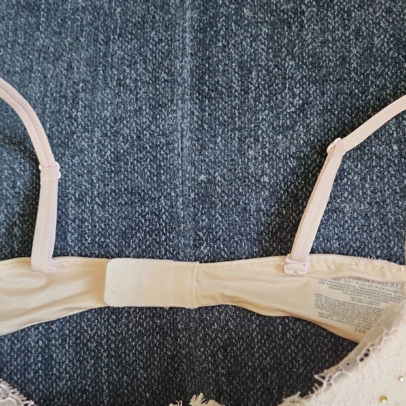 Elegant Lace Women's Bra - Light Pink - Picture 11 of 15